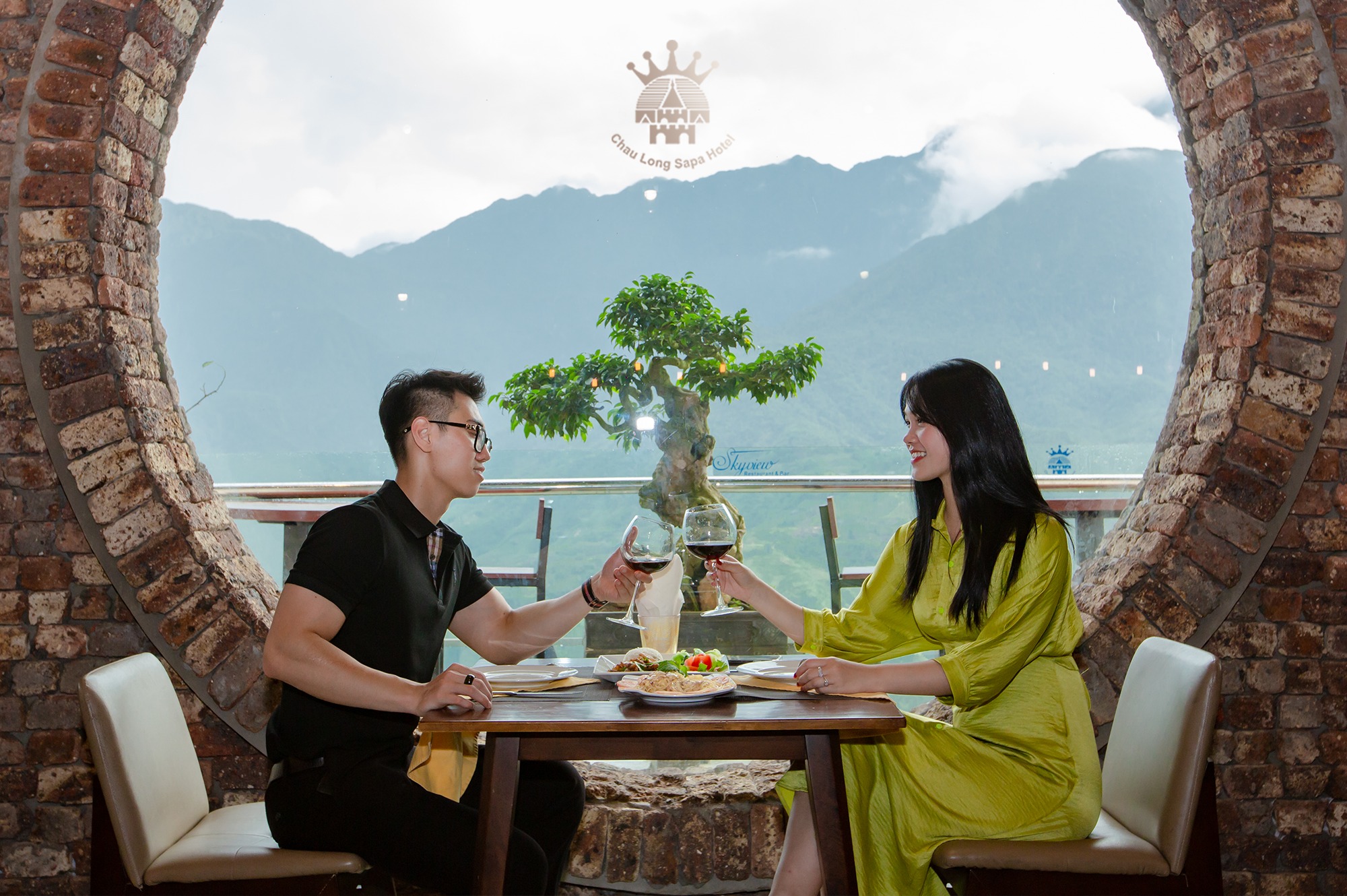 Sapa Sky View Restaurant & Bar: The Ultimate Rooftop Dining Experience in Northern Vietnam (2026 Guide)